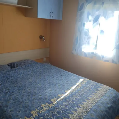 Bleu D'argonne Parque de Campismo